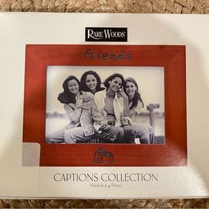Frame for Friends 6”x4” photo NWT